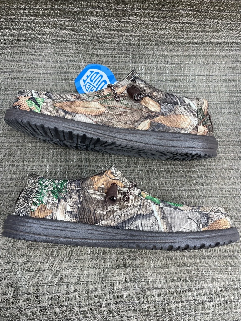 Hey Dude Wally Realtree Edge Camo Brown/Natural Mens 9M Slip On Shoes